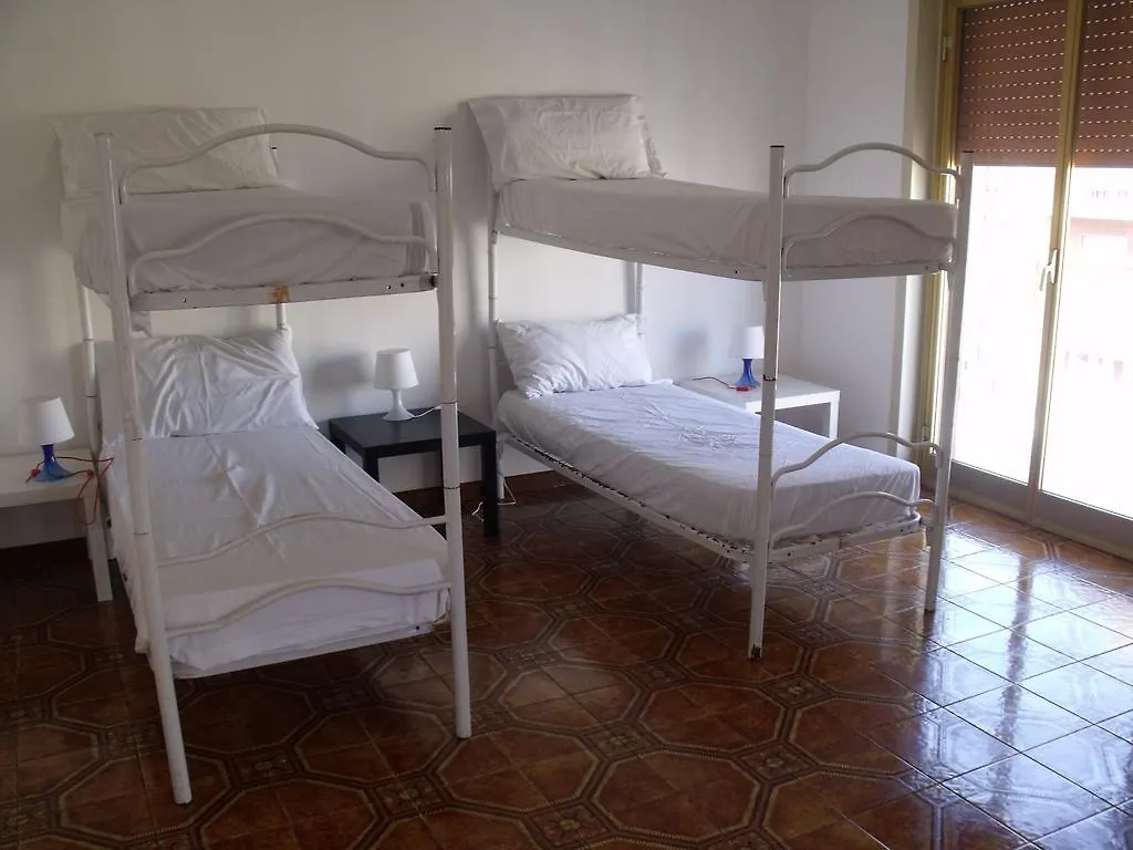 A Tre Passi Dal Centro Hotel Palermo Italië