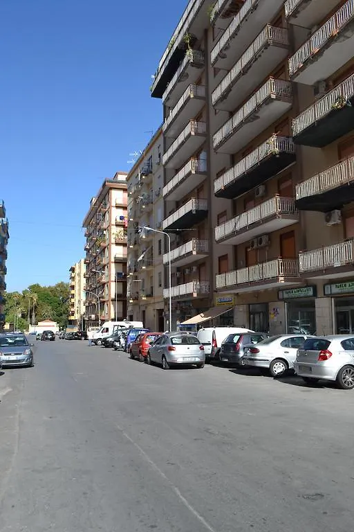 A Tre Passi Dal Centro Hotel Palermo 0*,  Italië